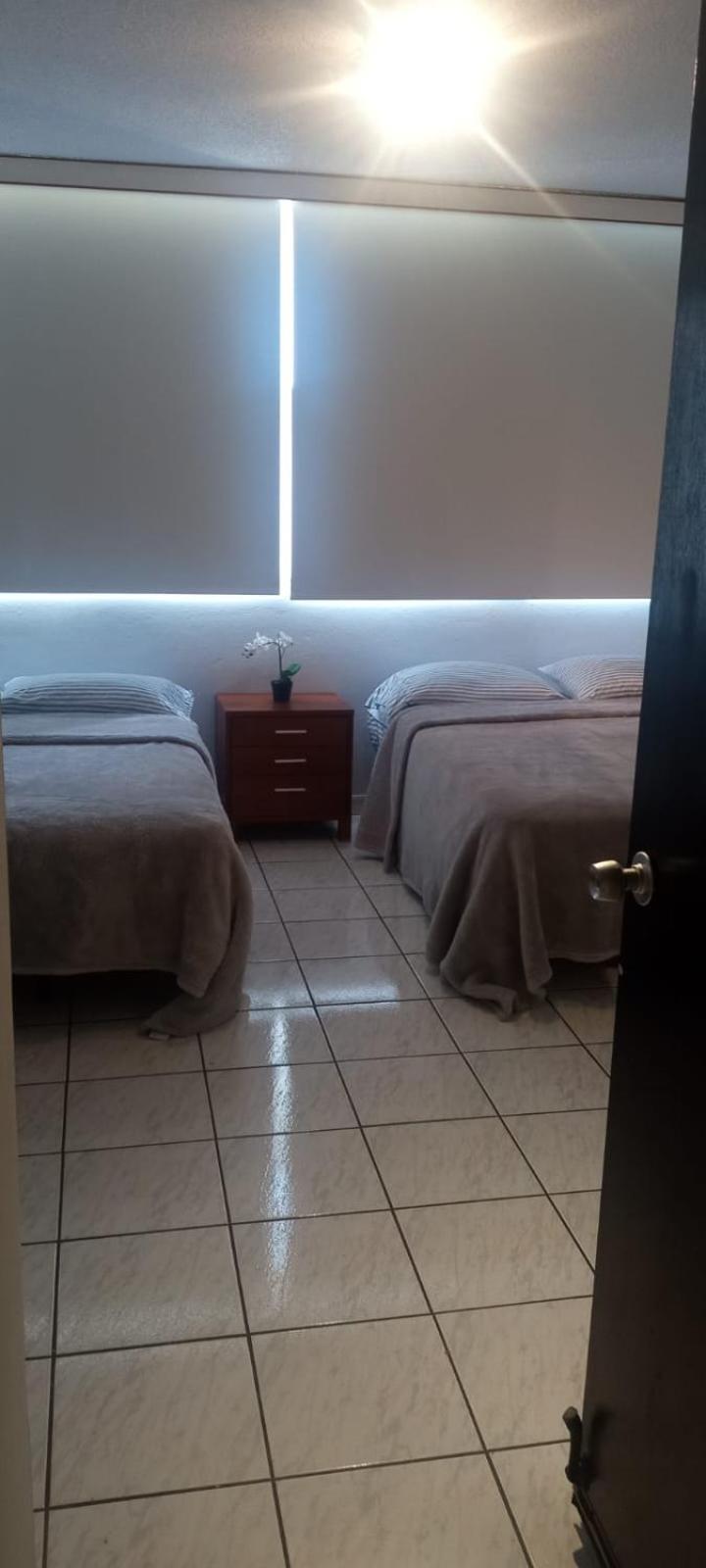 Marbella Apartments 산후안 객실 사진