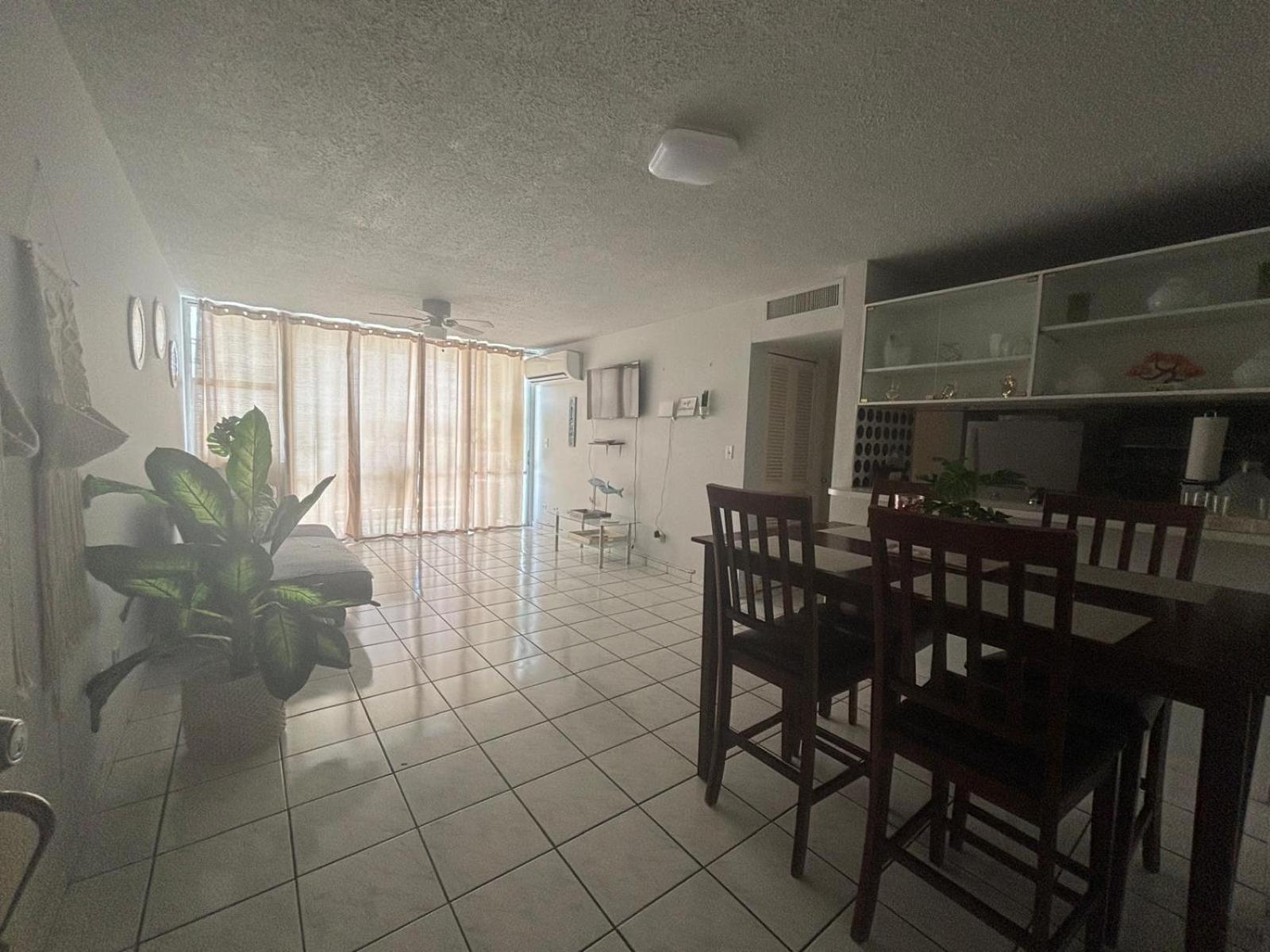 Marbella Apartments 산후안 객실 사진
